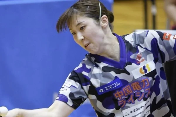 世界举重锦标赛廖桂芳女子71公斤冲金与朝鲜选手全场对决分析